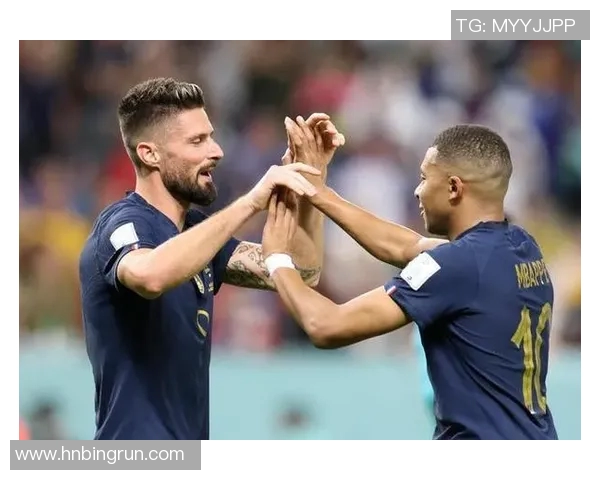 39岁吉鲁法甲双响：岁月不败激情，传奇依旧闪耀